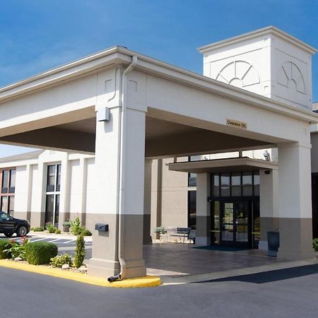 Holiday Inn Express Marshfield - Springfield Area By Ihg Bagian luar foto