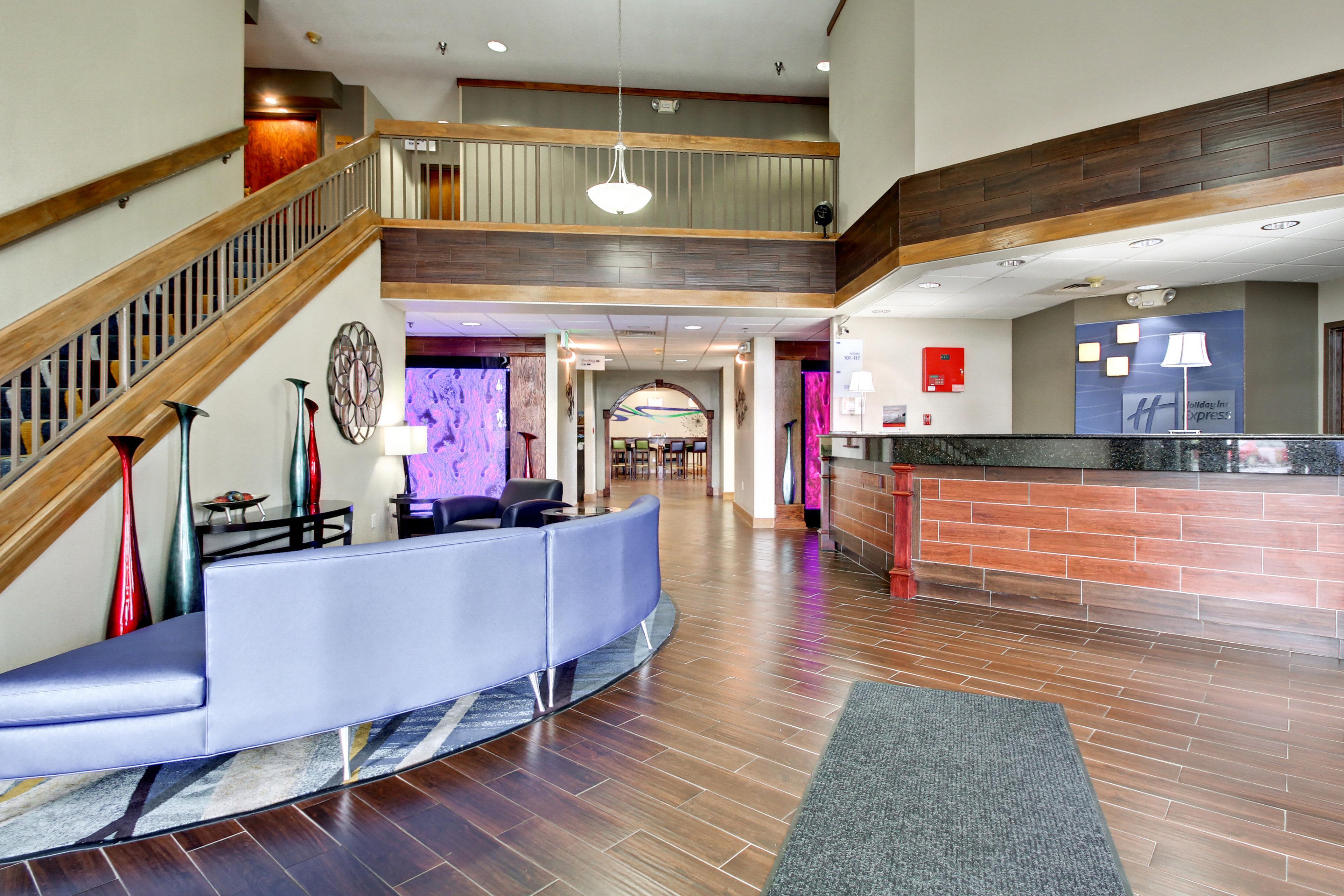 Holiday Inn Express Marshfield - Springfield Area By Ihg Bagian luar foto