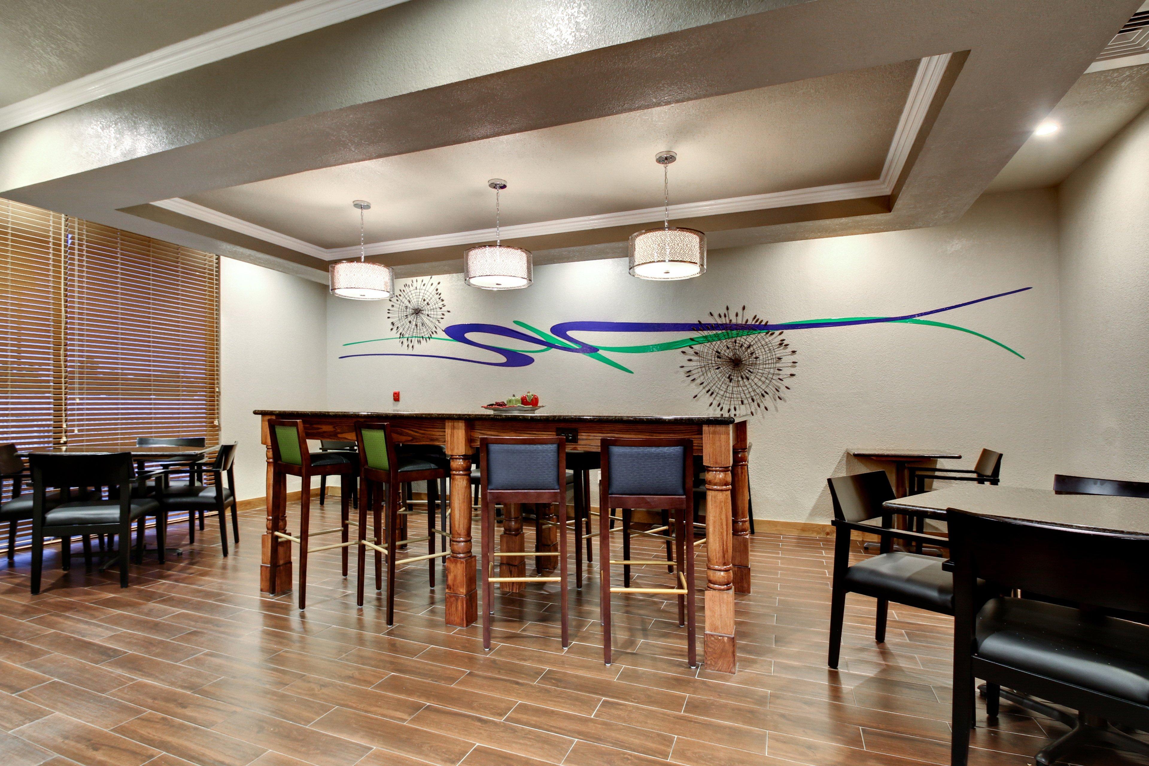 Holiday Inn Express Marshfield - Springfield Area By Ihg Bagian luar foto